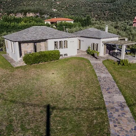 Beachfront Fos, Afissos,pelion. Villa Volos